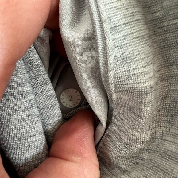 Lululemon Althetica Grey Full Zip Fitted Jacket - Picture 5 of 5